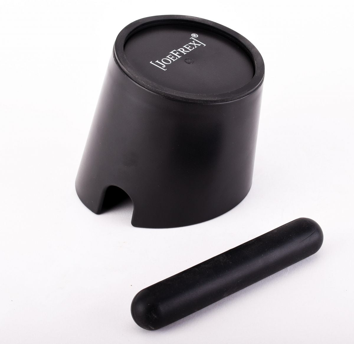 5_bbb_plastic_knockout_box_600x600-2x