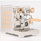 Rocket Appartamento 2.0 Espressomaschine inox-holz-schräge Vorderansicht